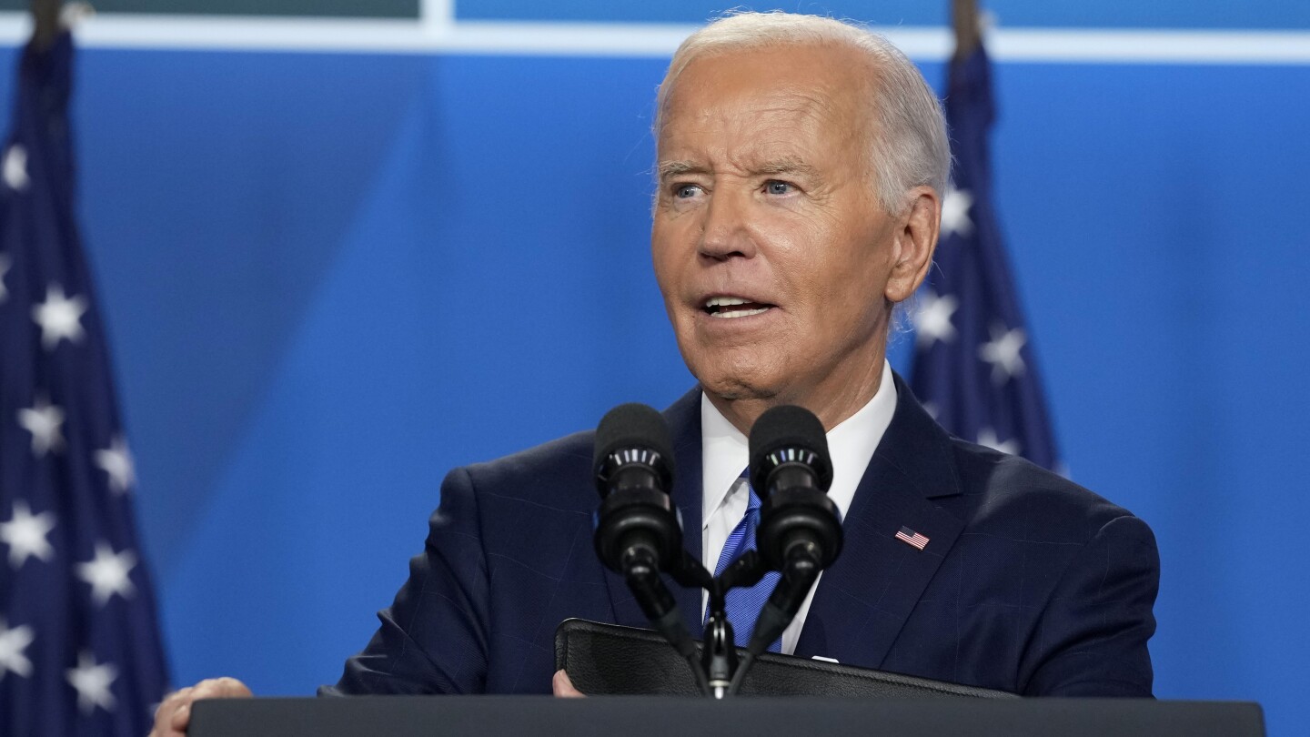 Live updates: Biden back on campaign trail after news conference | AP News