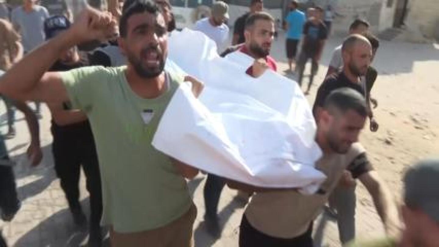 Funerals of 5 people killed in strike on Gaza’s Khan Younis | AP News