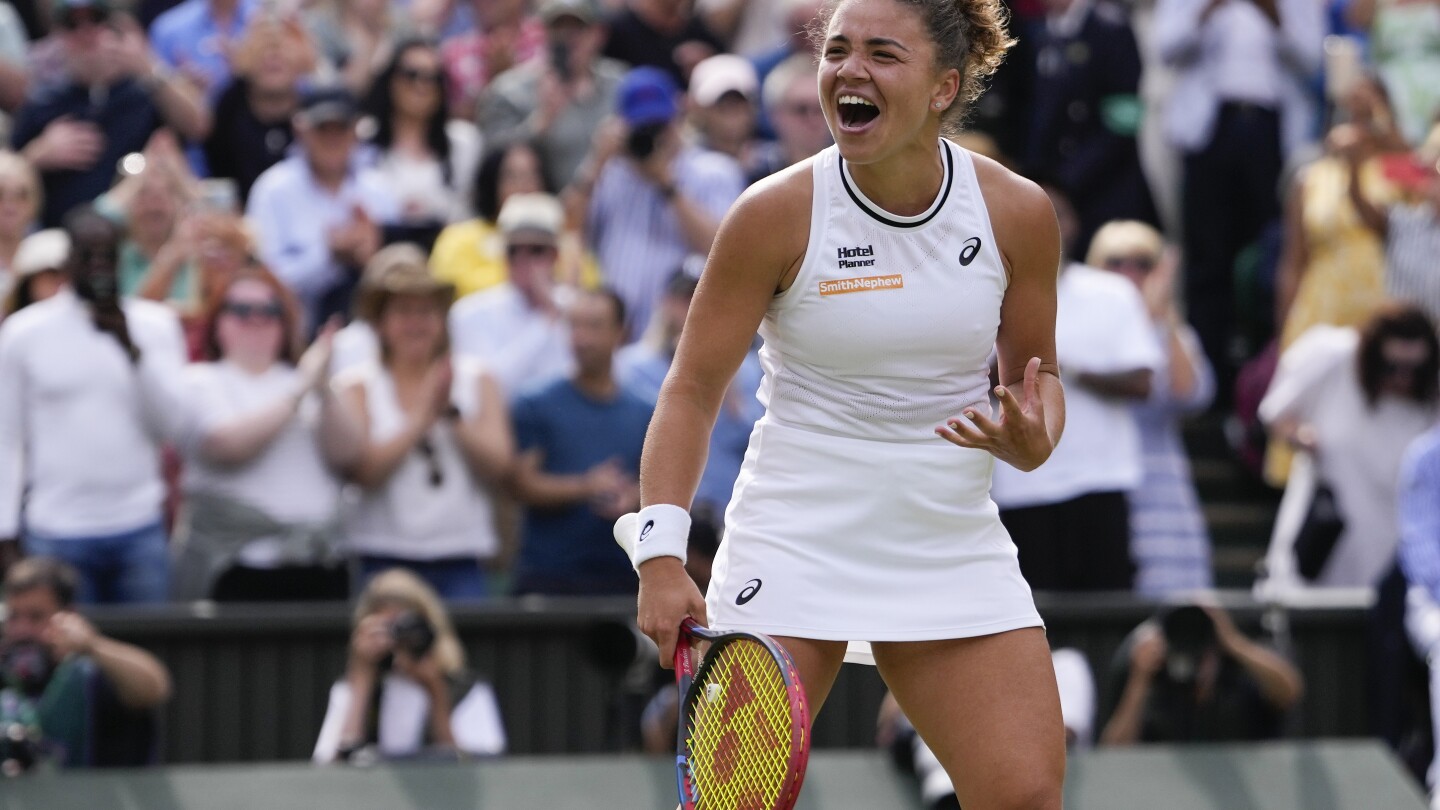 Jasmine Paolini faces Barbora Krejcikova in the Wimbledon women’s final