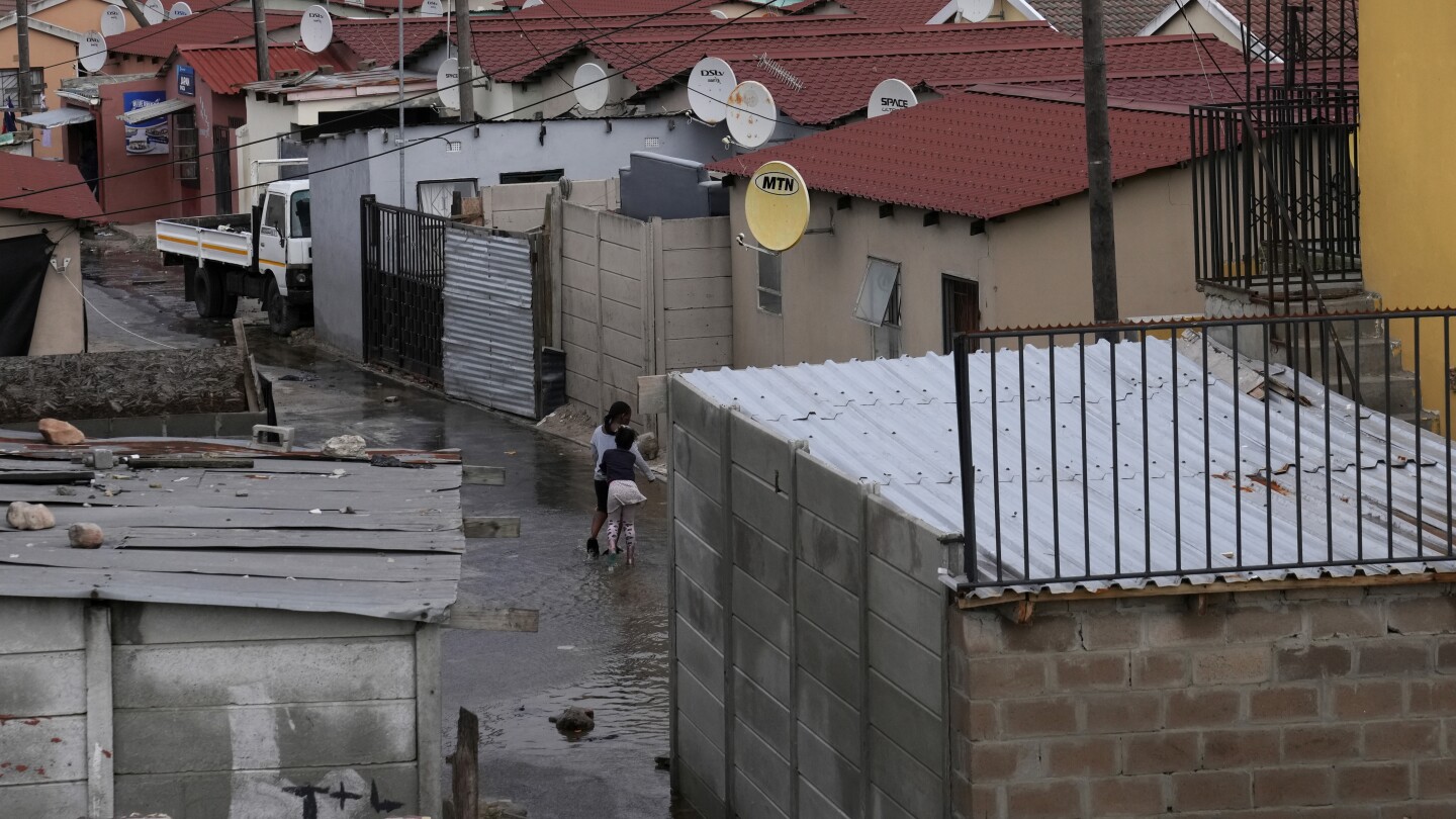 6 firefighters have died battling a bushfire in South Africa after storms batter other areas