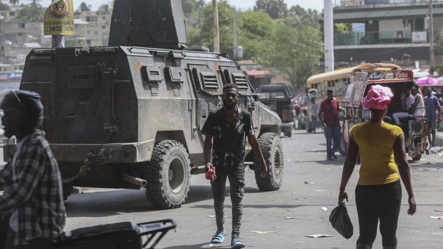 200 additional Kenyan police arrive in Haiti in UN-backed mission to fight criminal gangs