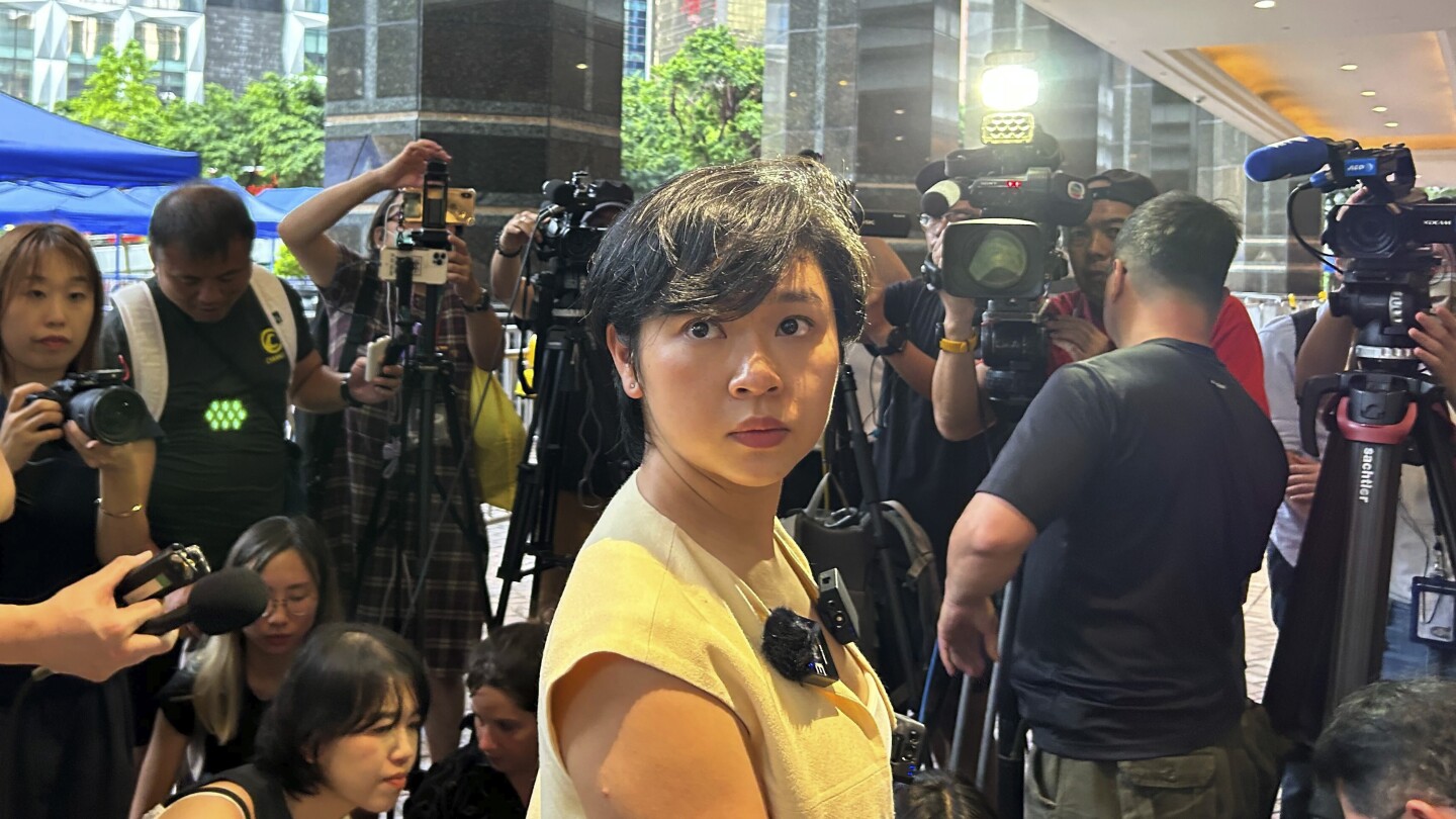 The head of Hong Kong’s leading journalist group says she lost WSJ job after refusing to drop role