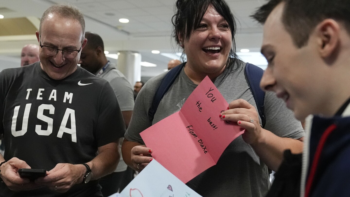 Delta organizes send-off for Team USA Olympic athletes at Atlanta airport