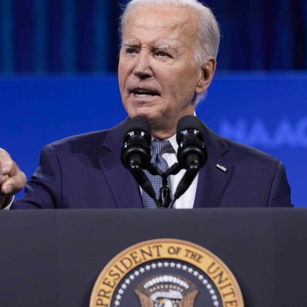 Obama, Pelosi and other Democrats make a fresh push for Biden to reconsider 2024 race