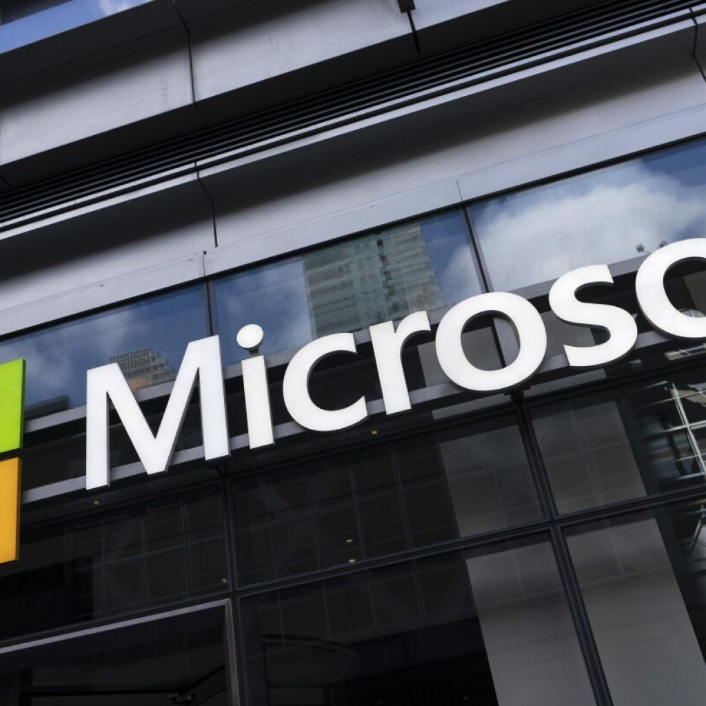 Microsoft users worldwide report widespread outages affecting banks, airlines and broadcasters