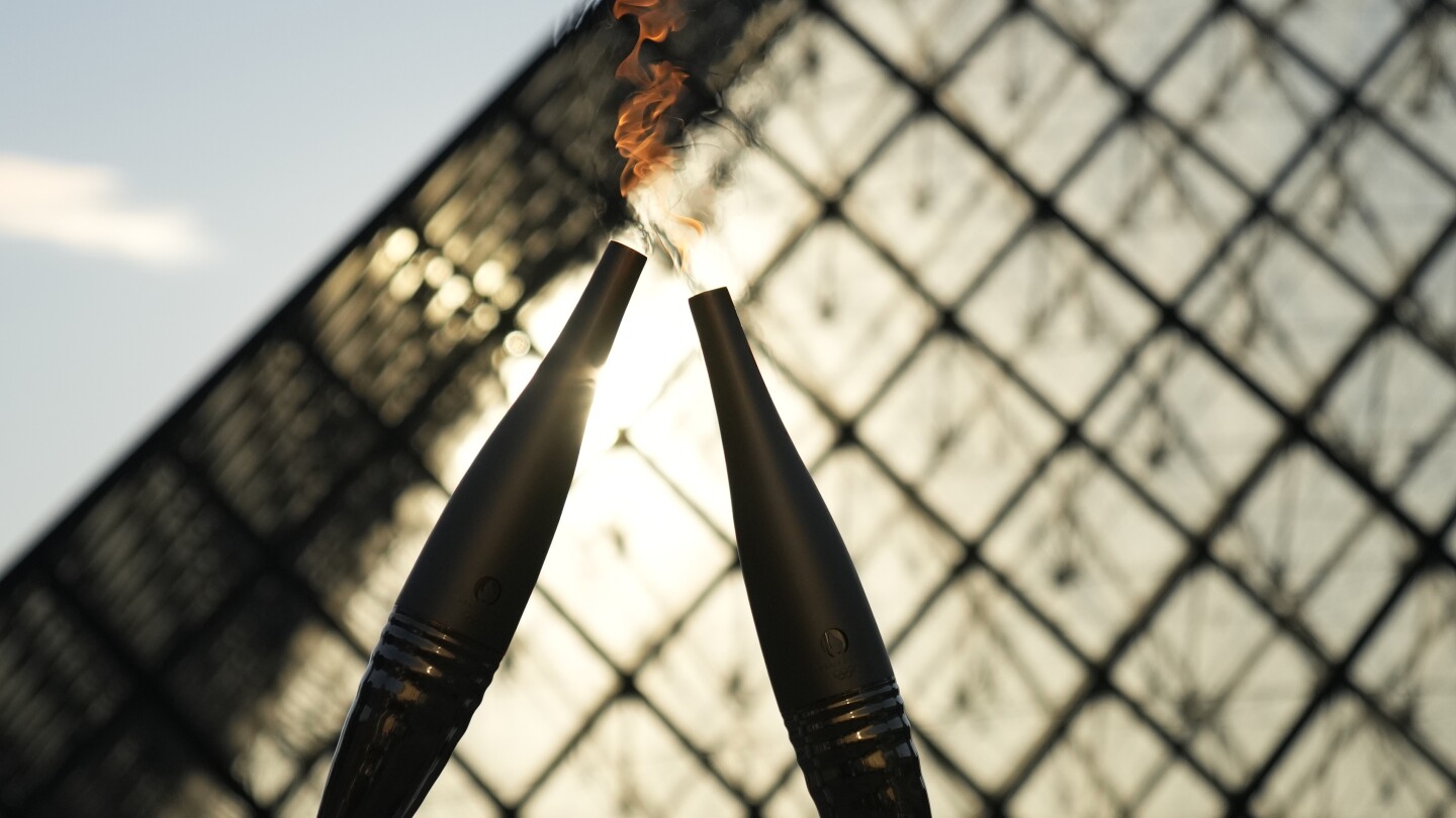 A French alleged neo-Nazi sympathizer, suspected of targeting Olympic torch, sentenced to 2 years