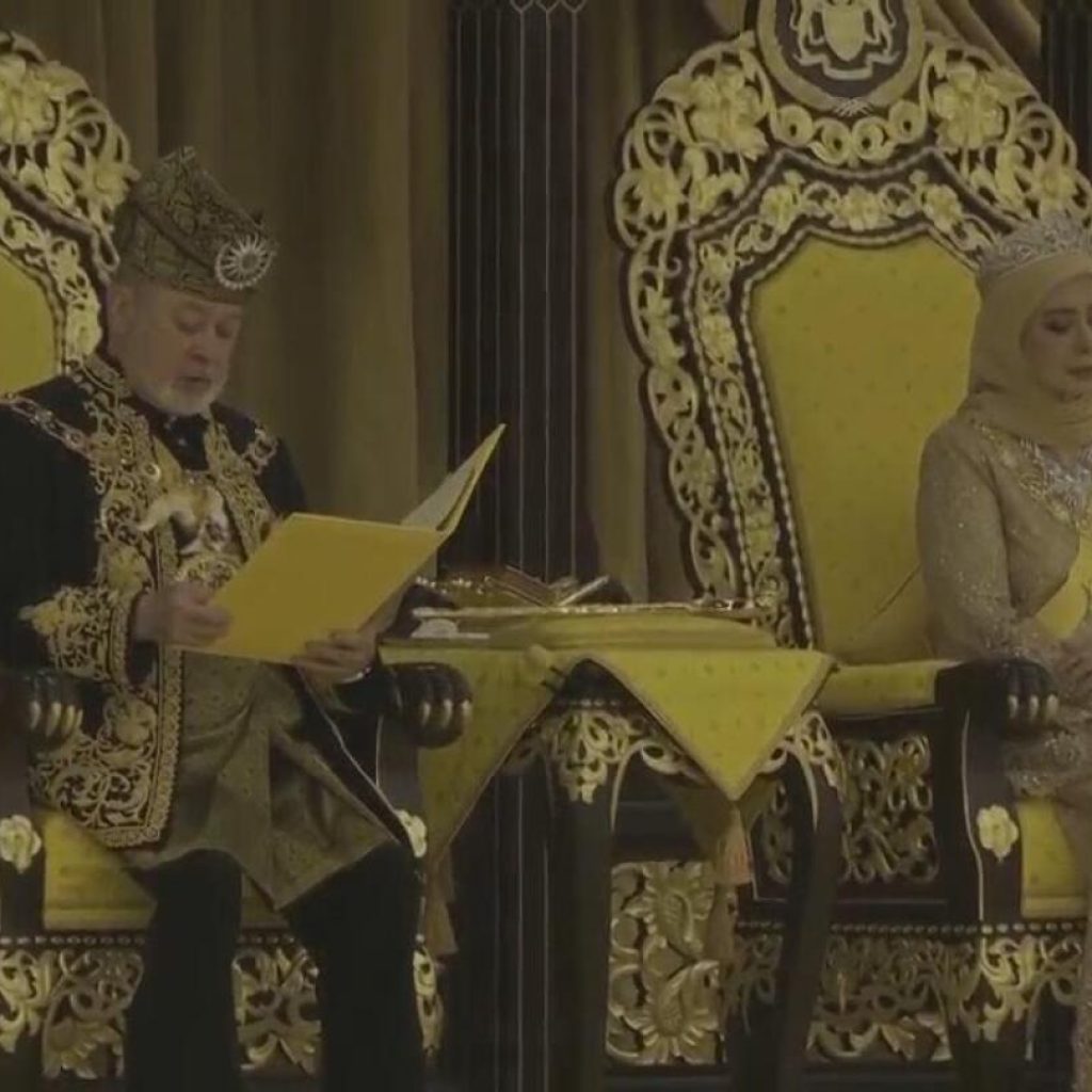 Watch the coronation ceremony of the new Malaysian king | AP News