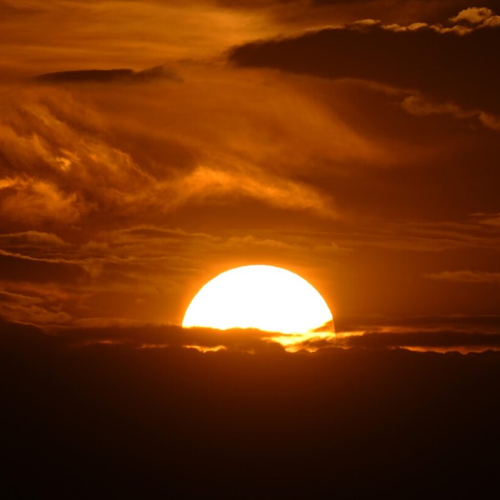 Monday is the hottest day recorded on Earth, beating Sunday’s record, European climate agency says