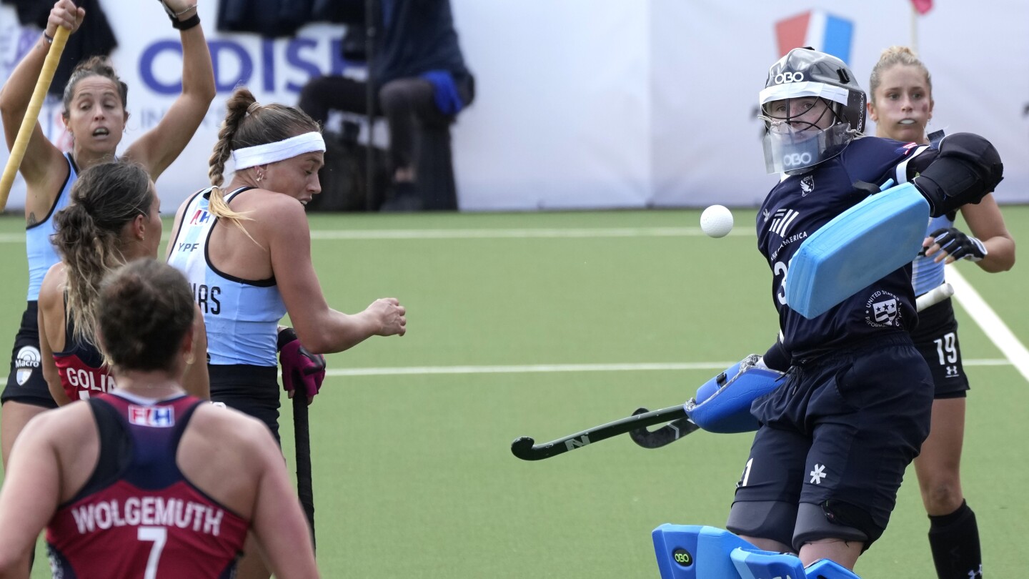 US women’s field hockey team is embracing an underdog role at the Paris Olympics