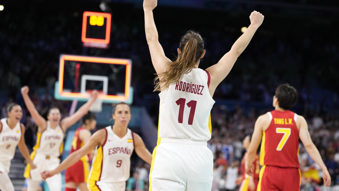 Spain opens women’s basketball at Olympics by beating China 90-89 in OT