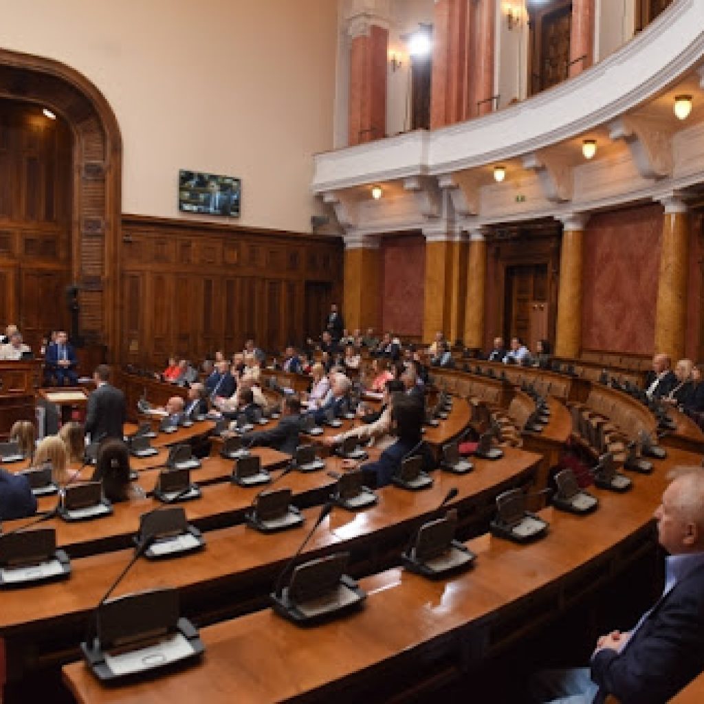 Za danas završeno zasedanje Skupštine Srbije, nastavak vanredne sednice sutra