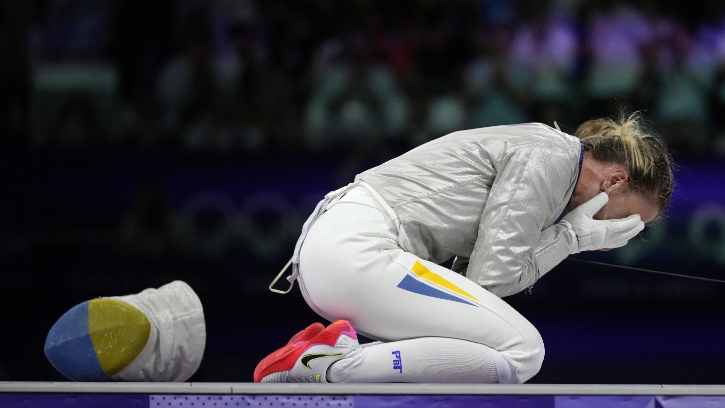 Ukrainian fencer Olga Kharlan wins her country’s first medal of the Paris Olympics