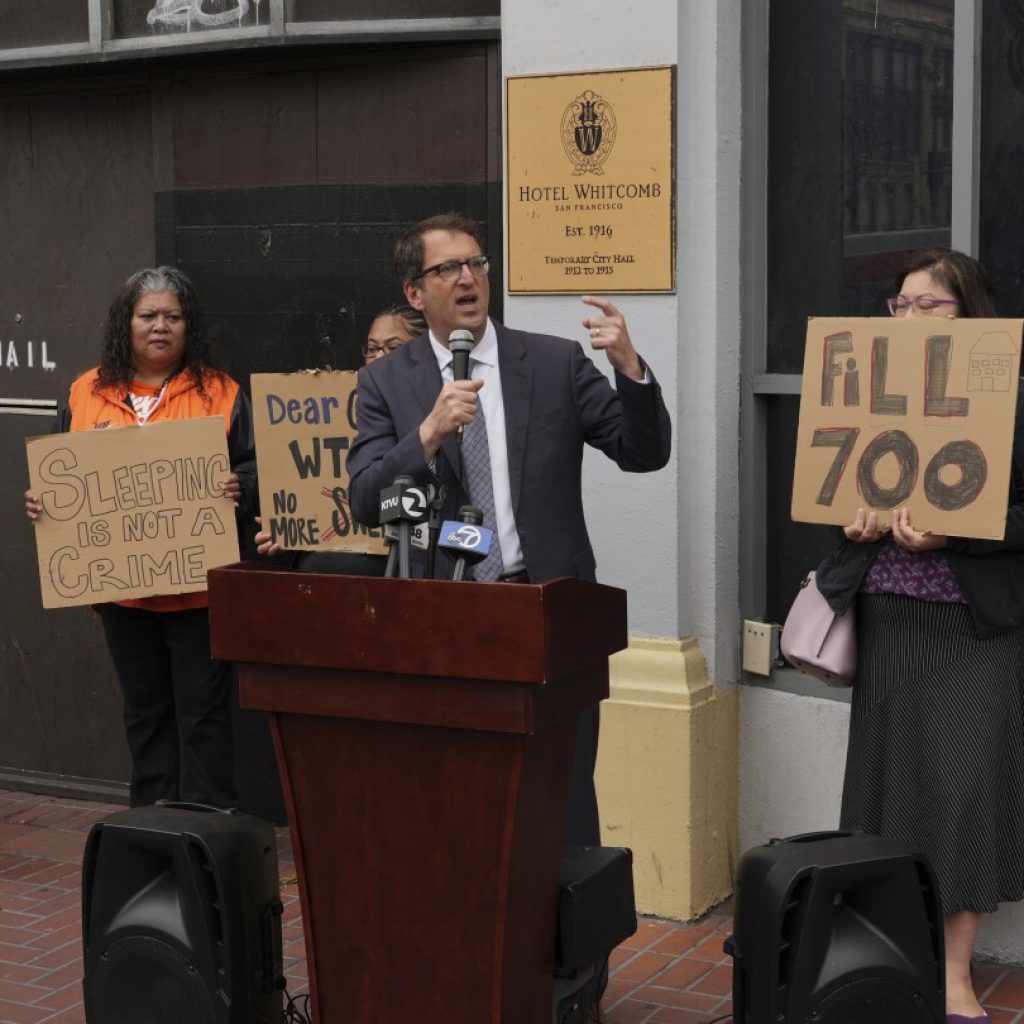 San Francisco police and street cleaners take aggressive approach to clearing homeless encampments