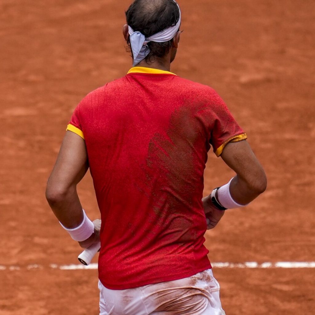 Paris Olympics tennis players’ dirty little secret is that clay gets everywhere and is hard to clean