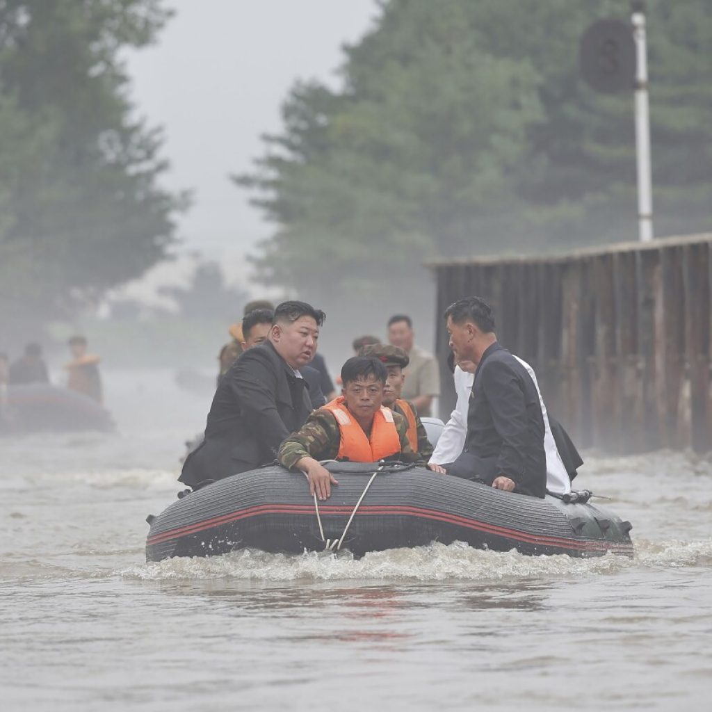 South Korea offers humanitarian aid to flood-hit North Korea