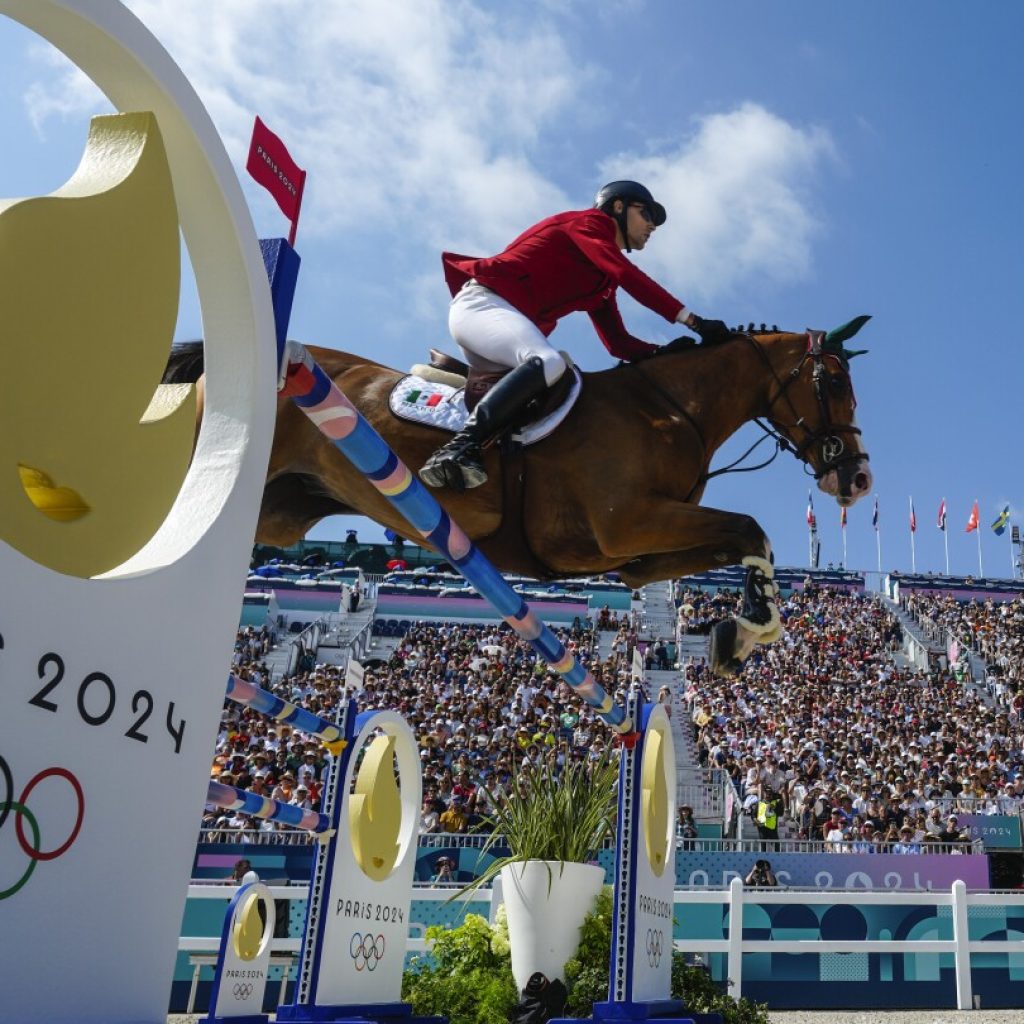 AP PHOTOS: Olympic highlights from Day 6 of the Paris Games