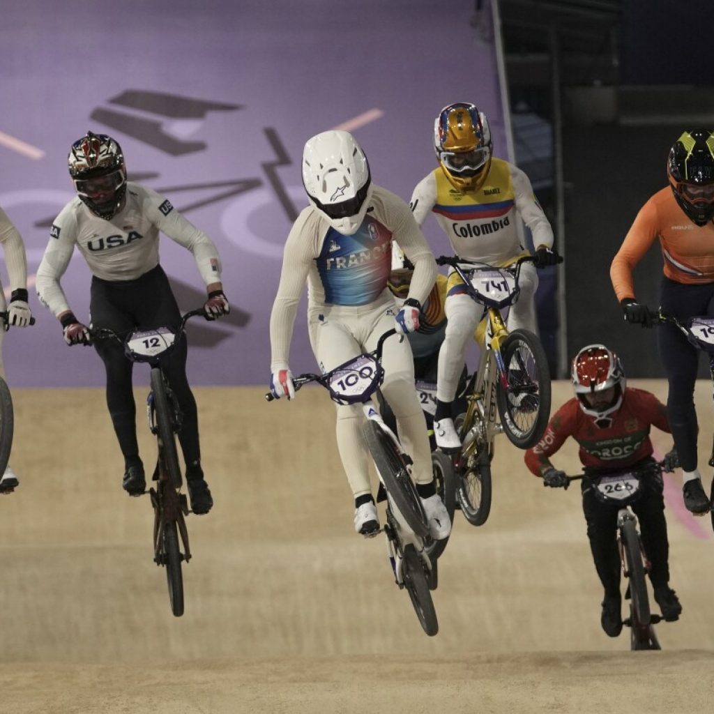 Alise Willoughby leads strong start for American riders in BMX racing at the Paris Olympics