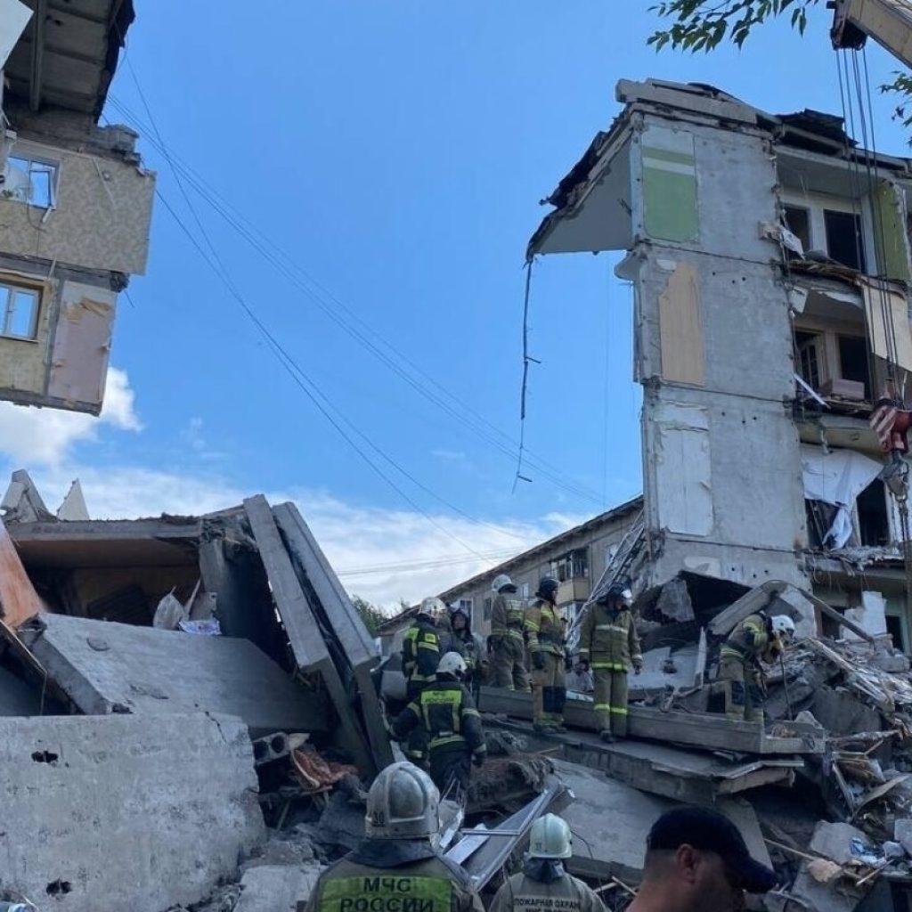 At least 4 dead in apartment block collapse following gas explosion in Russia’s Ural Mountains