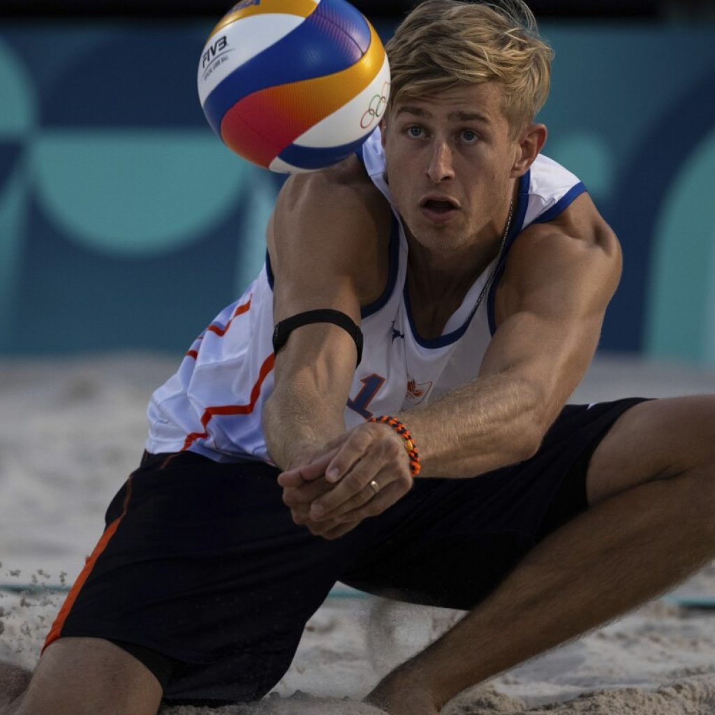 Dutch team with player convicted of rape qualifies for Olympic beach volleyball knockout round