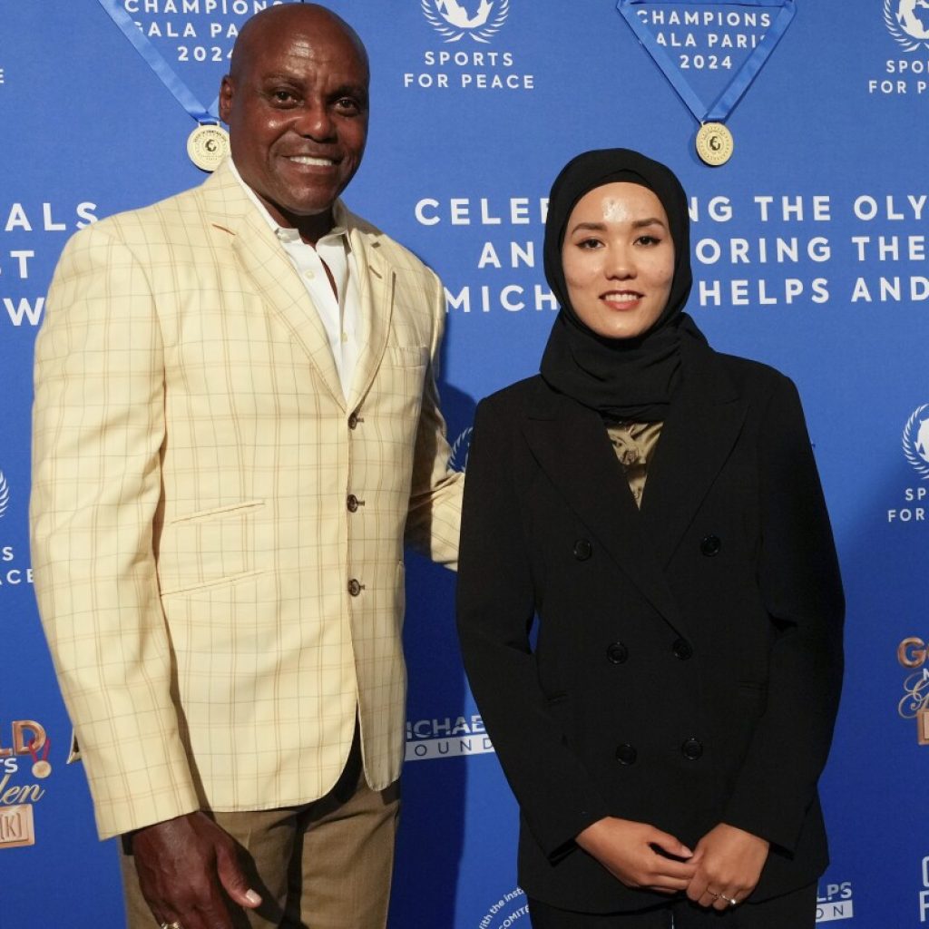 Iconic Olympians Carl Lewis and Michael Phelps honored at gala for their philanthropy contributions