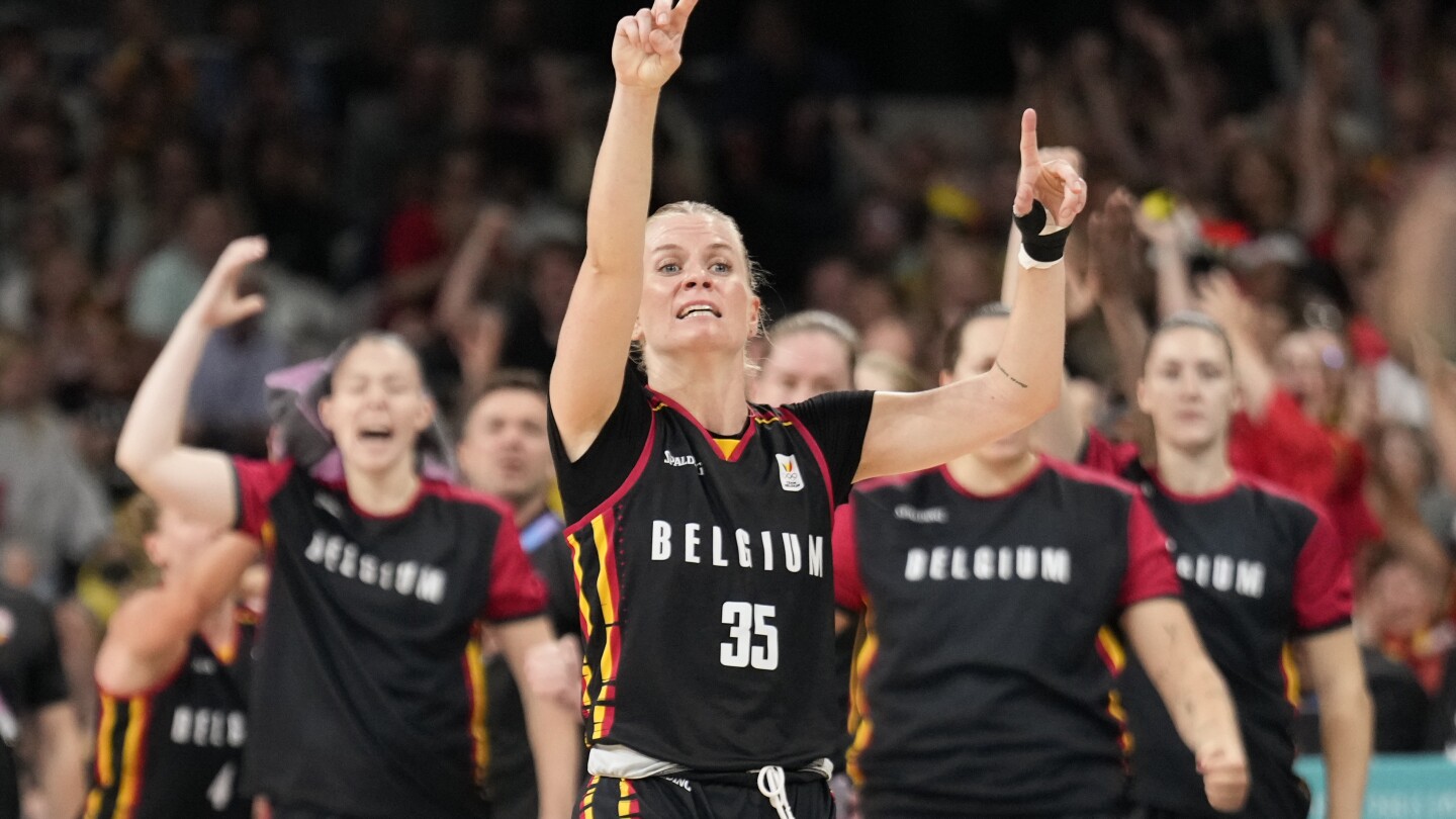 Belgium routs Japan to put Cats into Olympic women’s basketball quarterfinals