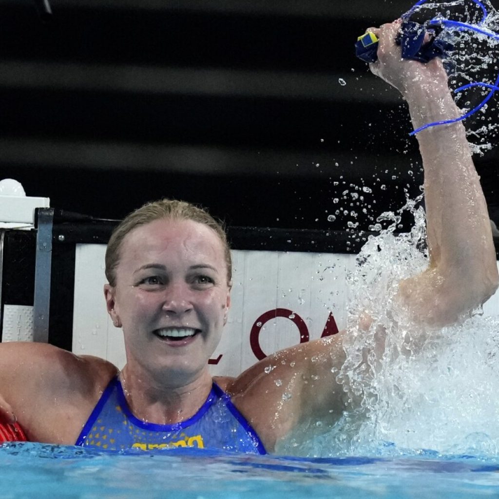 Sarah Sjöström sprints to second gold medal in Paris Olympics with dominant win in 50-freestyle