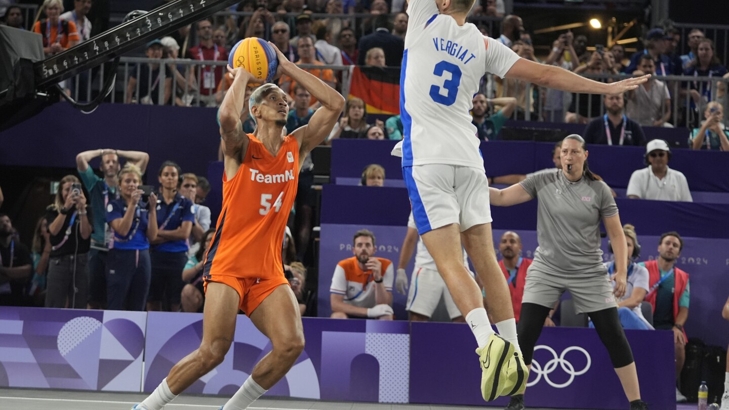 Worthy de Jong’s 2 in OT lifts the Netherlands over France to win gold in men’s 3×3 at Paris Games