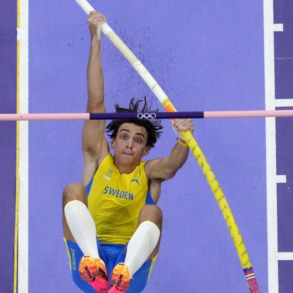 Armand “Mondo” Duplantis breaks pole vault world record in gold-medal performance at Olympics