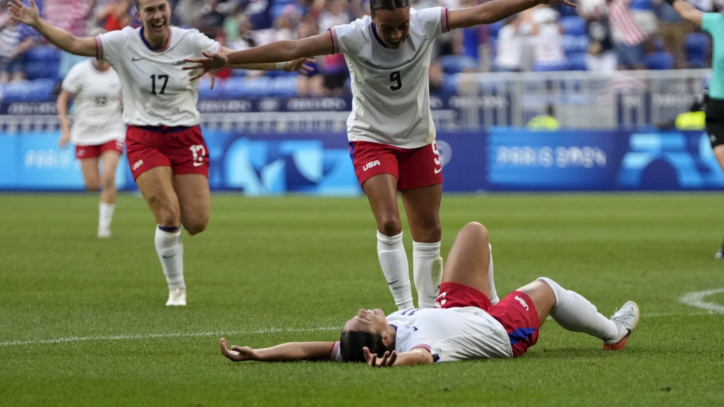 Sophia Smith’s extra-time goal sends USWNT into the Olympic final with a 1-0 win over Germany