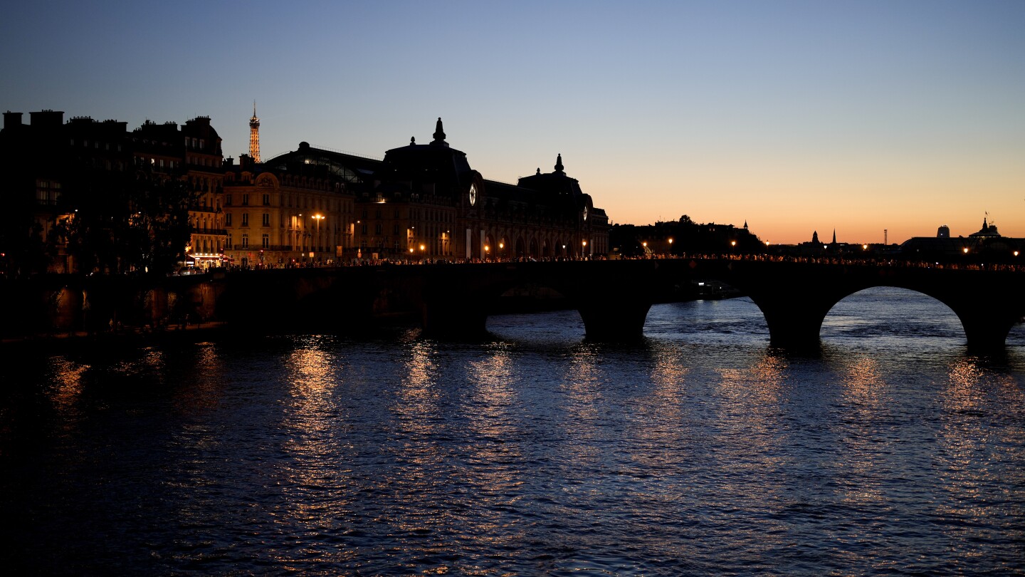 Olympic marathon swim test run will go ahead after earlier Seine water quality concerns