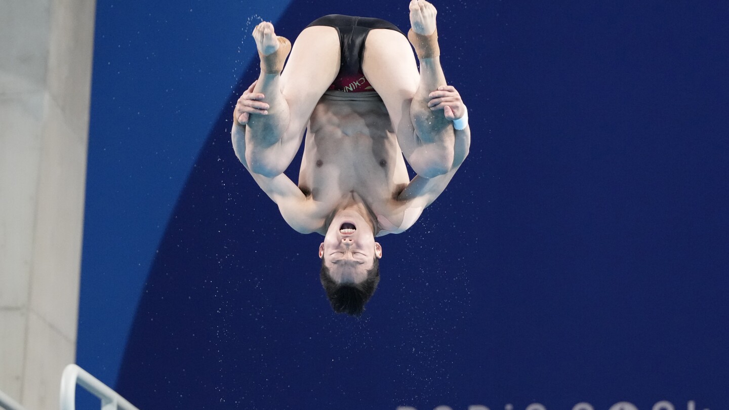 China goes 1-2 in semifinals of men’s 3-meter springboard diving at Paris Olympics