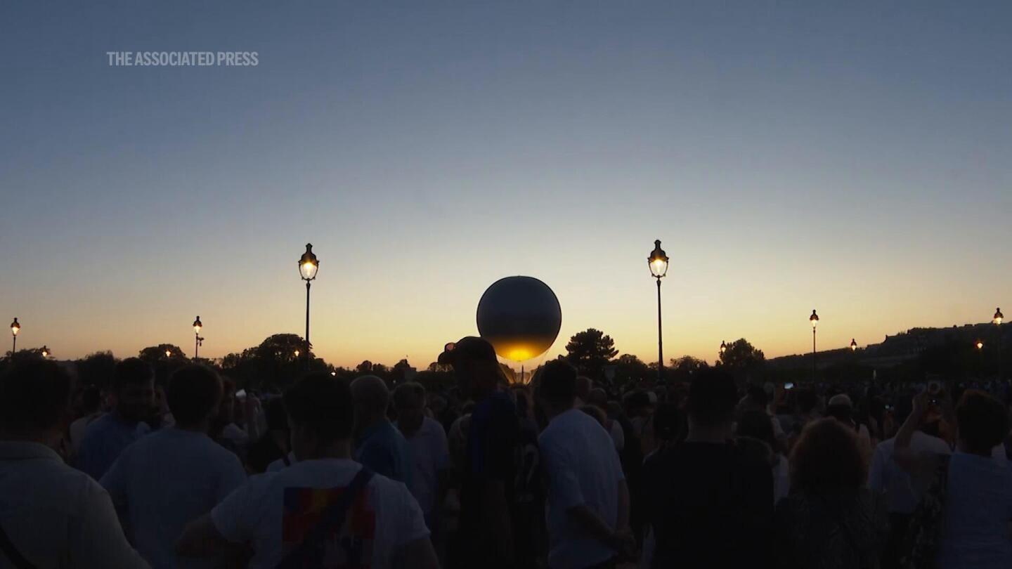 Watch: Timelapse of Paris’ most iconic locations as the Olympics enter final phase | AP News