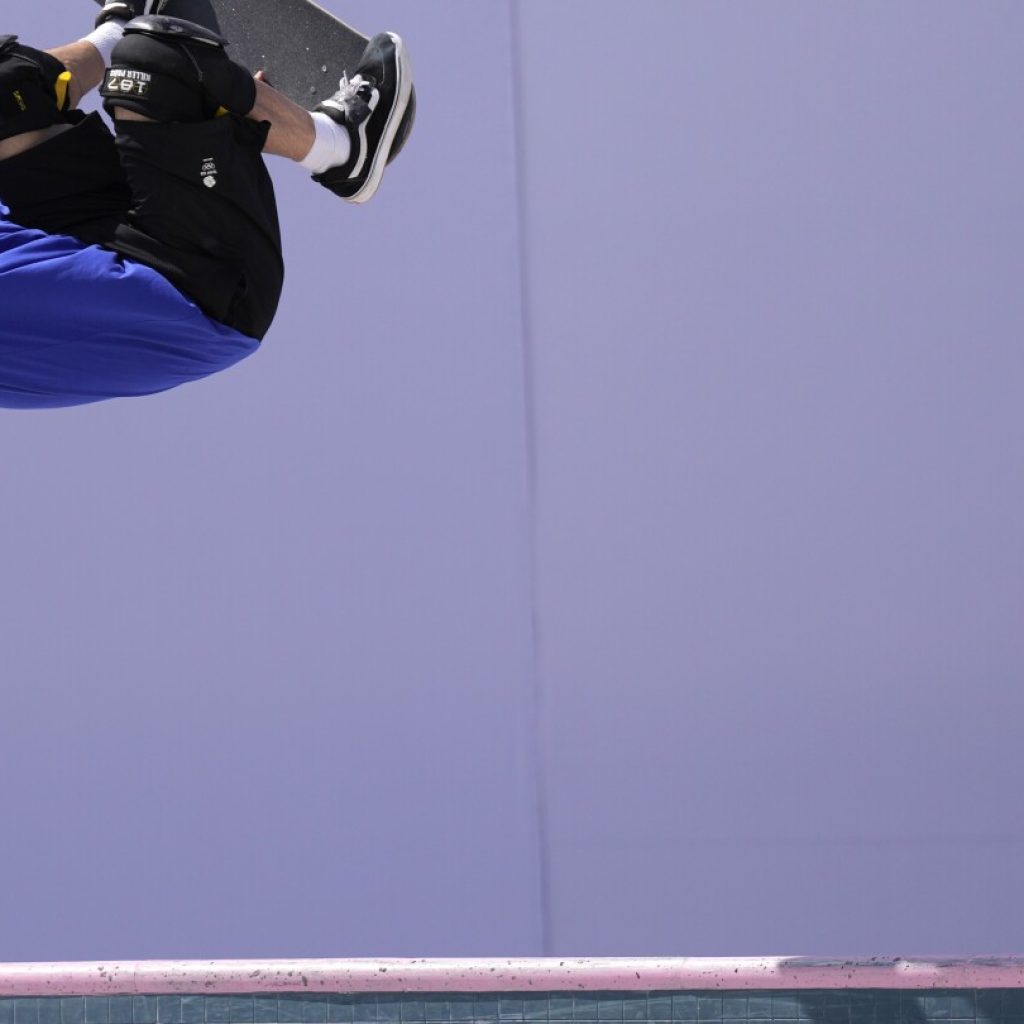 Older guys Macdonald and Oberholzer set a gold standard for skateboarding fun at the Paris Olympics