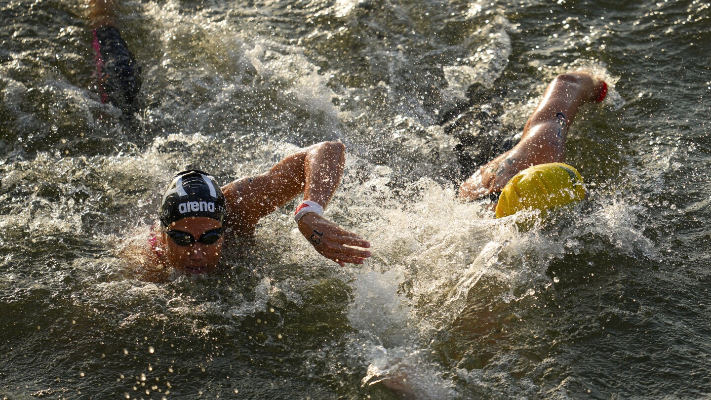 Castibg aside concerns about the Seine, Sharon van Rouwendaal wins more Olympic gold in open water