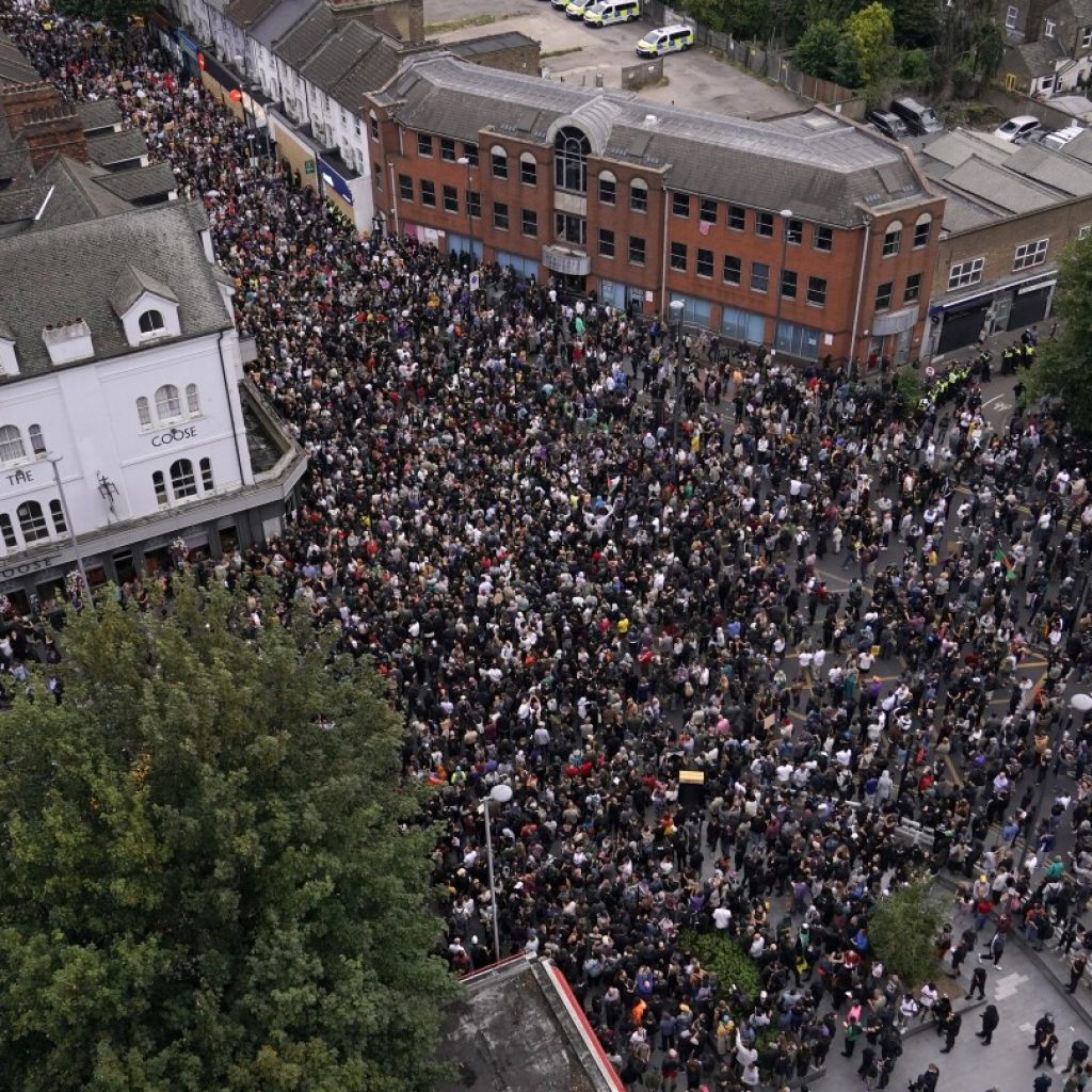 British anti-racism campaigners face down far right as police remain on alert