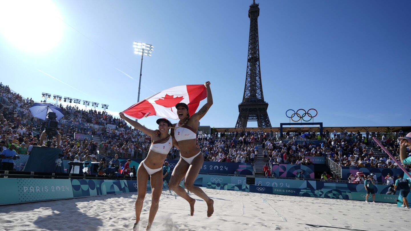 Canadian women, German men clinch medals with wins in Paris Olympic beach volleyball semifinals