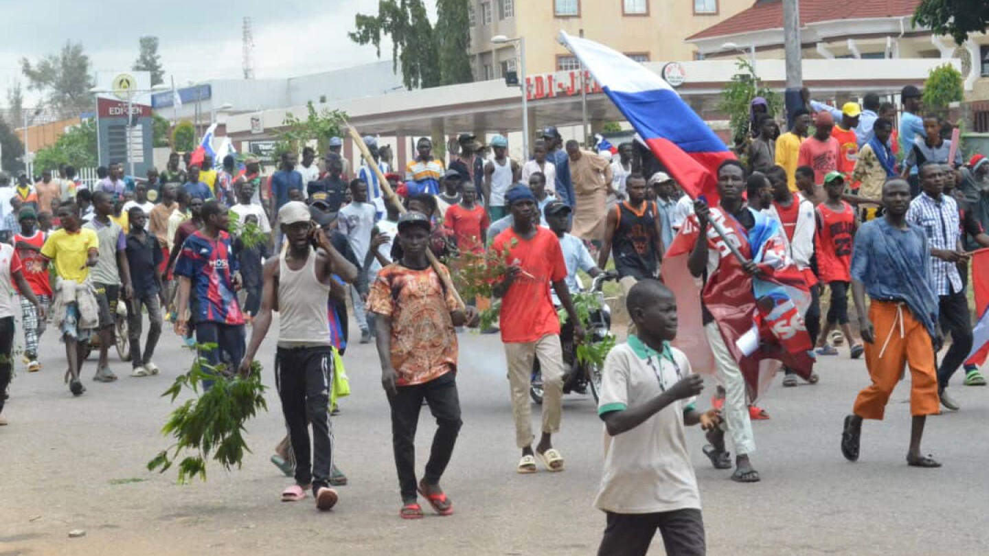 Poland appeals to Nigeria to free students and lecturer detained while on a study program