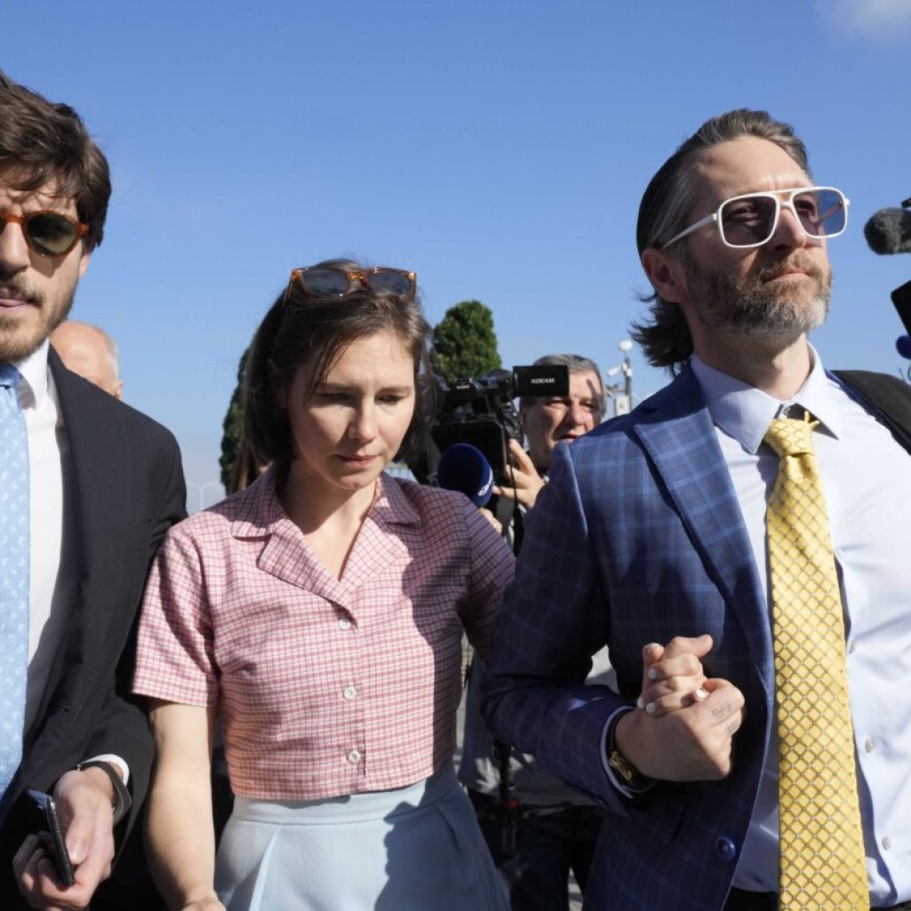 Amanda Knox wasn’t coerced but ‘freely’ accused a bar owner in roommate’s murder, Italian court says