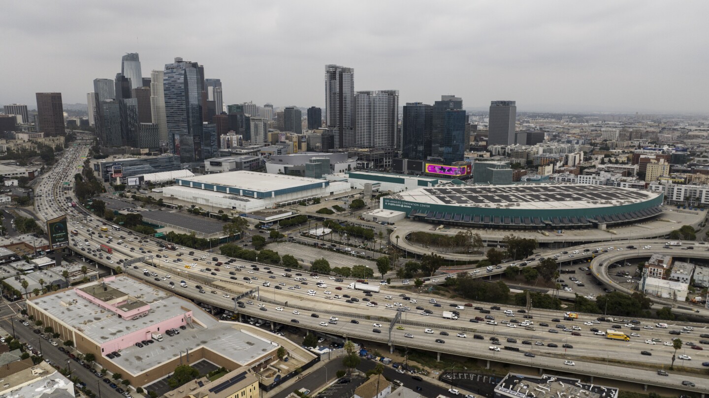 No-car Games: Los Angeles Olympic venues will only be accessible by public transportation