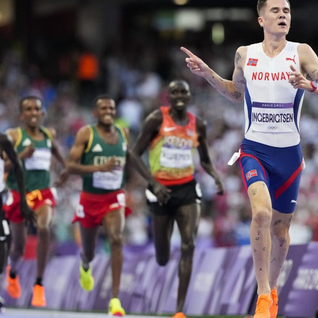 Jakob Ingebrigtsen of Norway wins the 5,000 meters at the Paris Olympics after fourth in 1,500