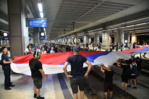 Učesnici protesta zbog iskopavanja litijuma okupljaju se u Pionirskom parku