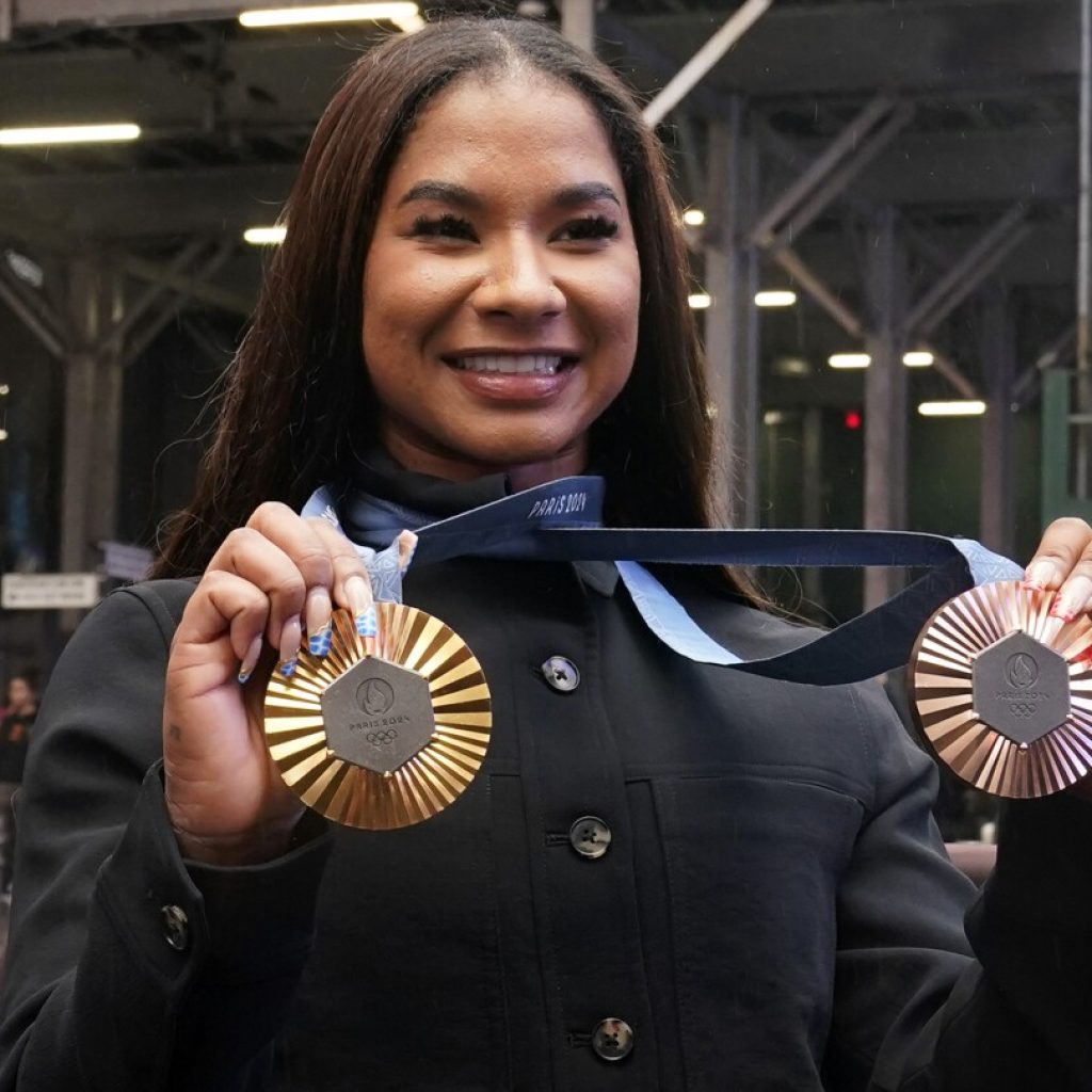 American gymnast Jordan Chiles must return bronze medal after court mandates score change, IOC says