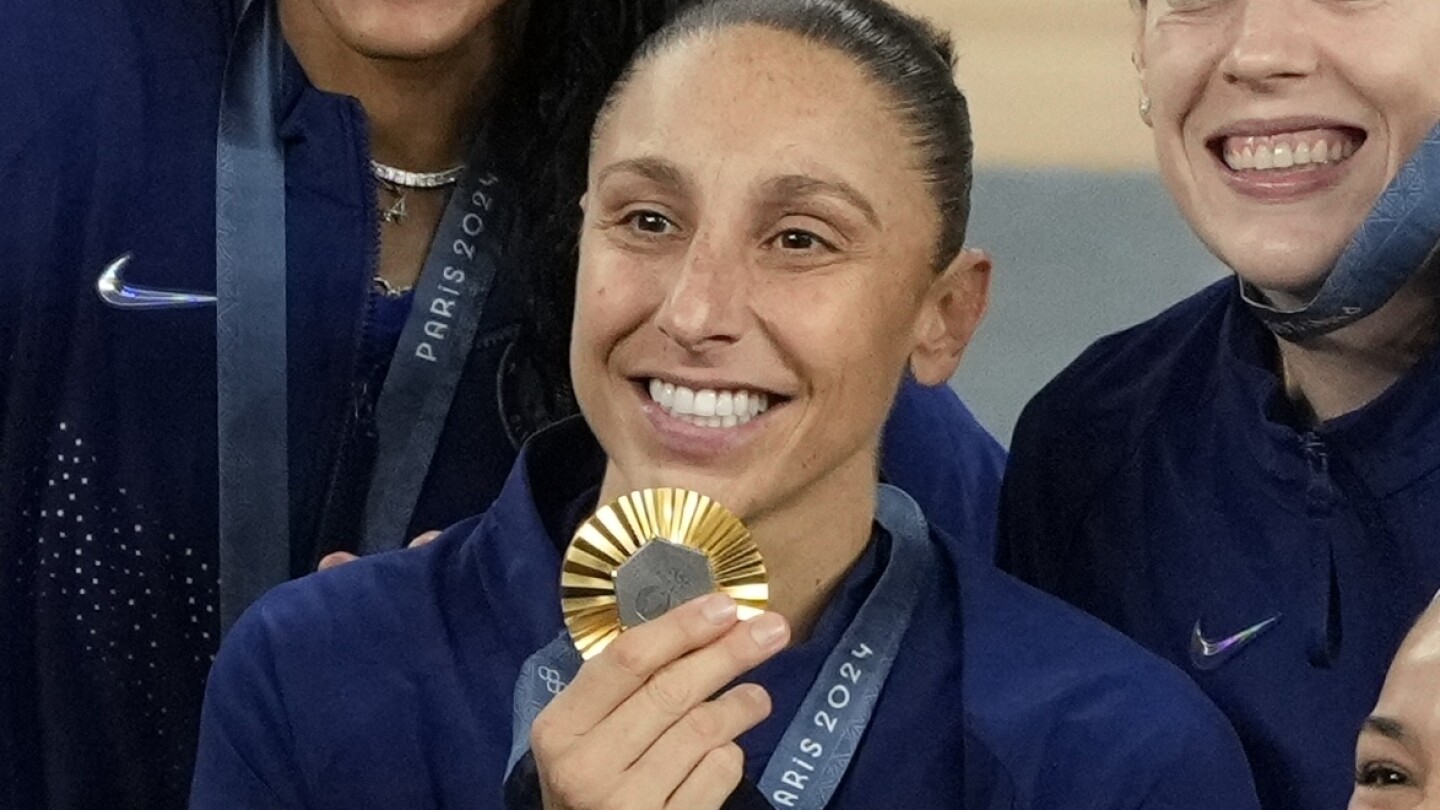 Diana Taurasi wins her record 6th Olympic gold medal as US women’s basketball beats France