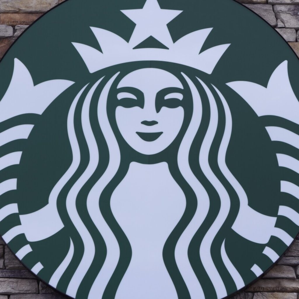 Starbucks replaces its CEO, names Chipotle chief to head the company