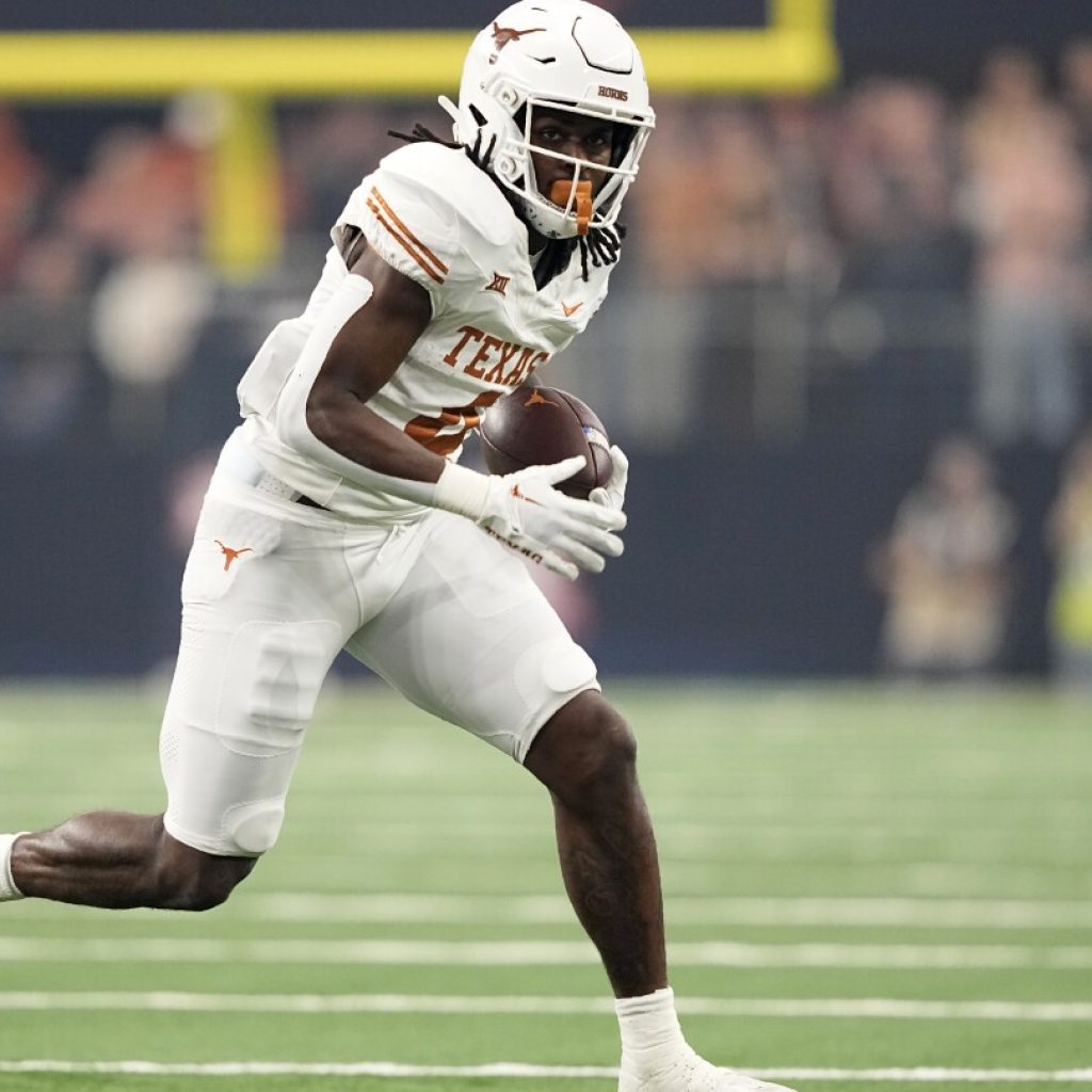 Season-ending injuries to Christian Clark and CJ Baxter leave Longhorns short at running back