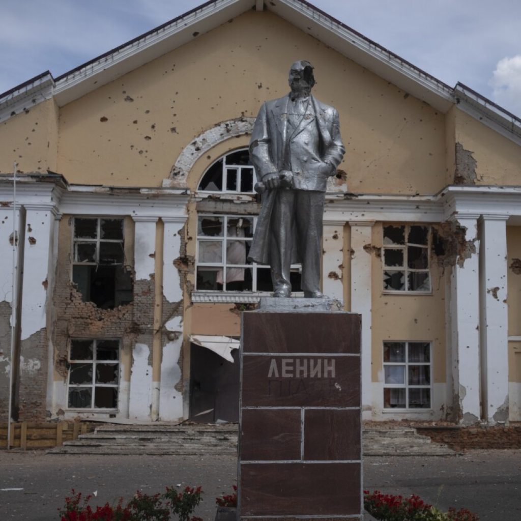 Ukrainian forces left a path of destruction on their march to the Russian town of Sudzha