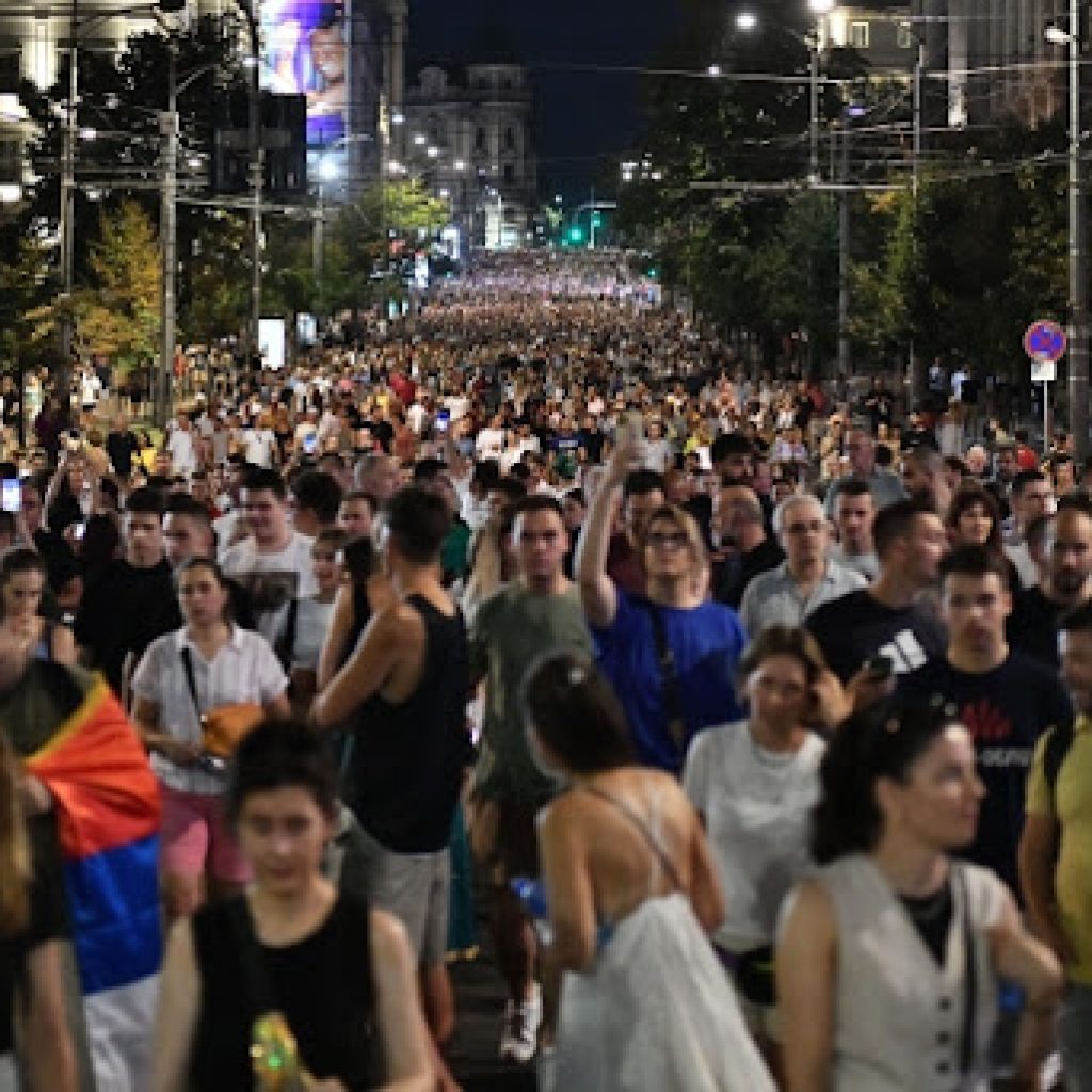 Stejt Department: Lažne su tvrdnje o mešanju SAD u proteste u Srbiji