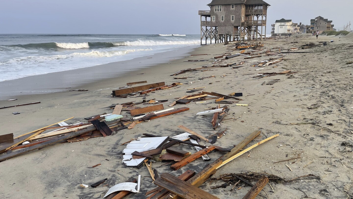 Tropical Storm Ernesto sends powerful swells, rip currents to US East Coast