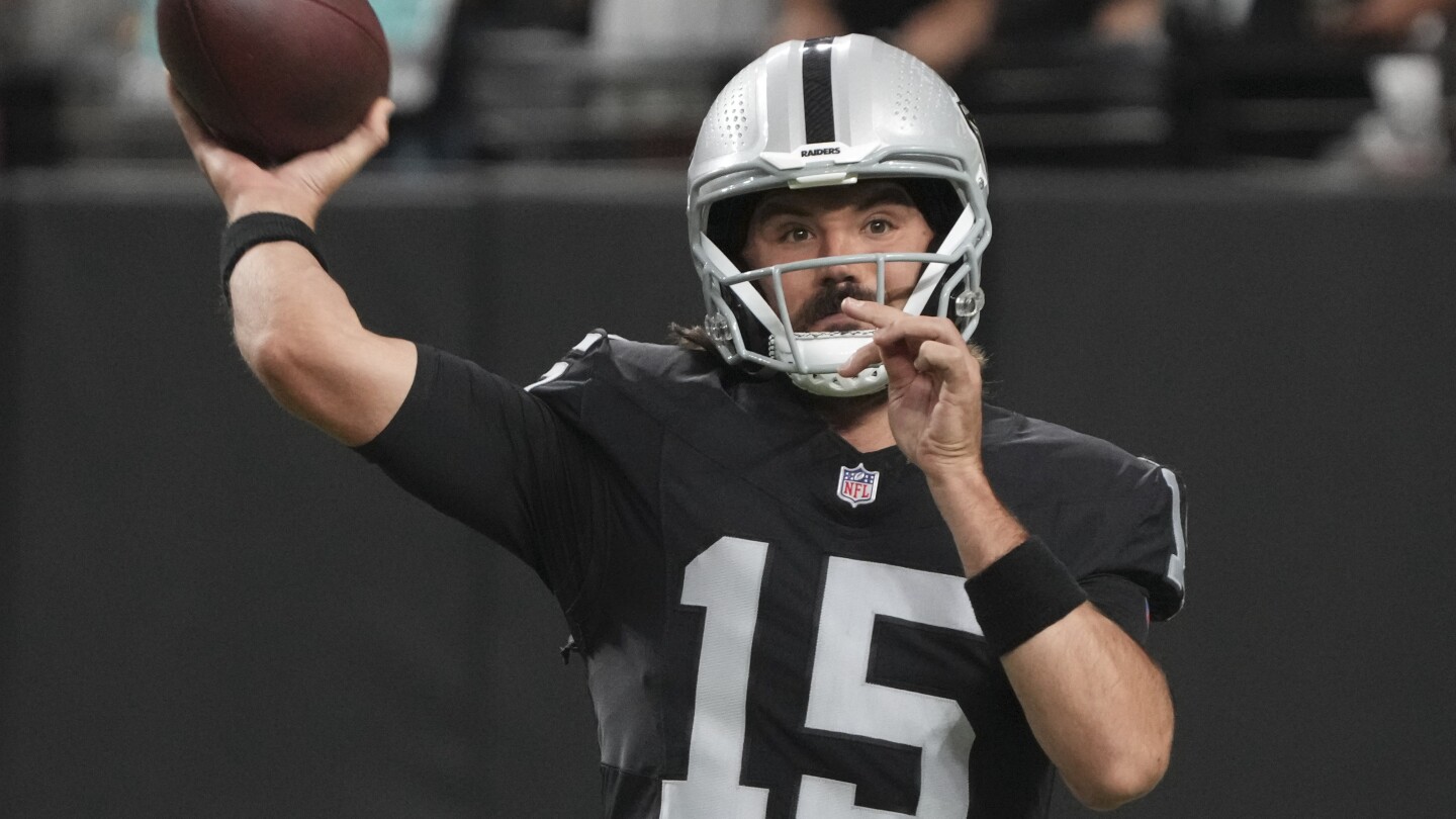 Gardner Minshew beats out Aidan O’Connell for Raiders starting quarterback job