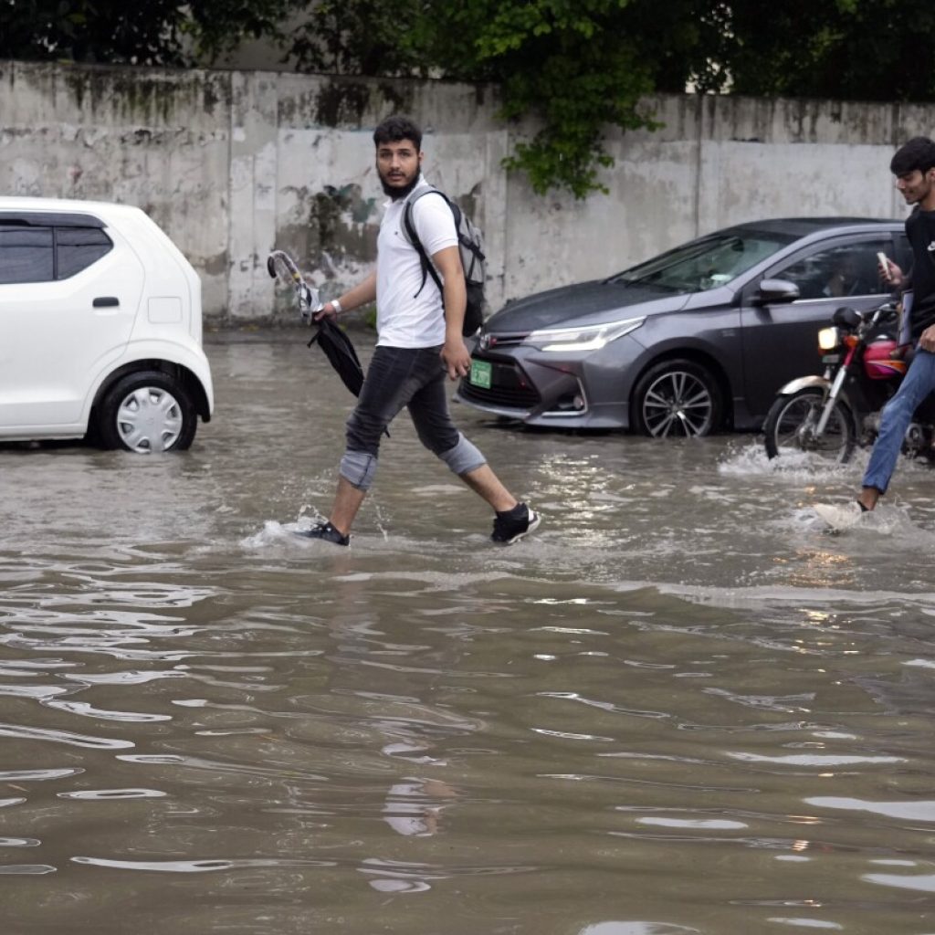 Heavy rains hit Pakistan’s south, as deaths from flash floods and downpours jump to 209 since July